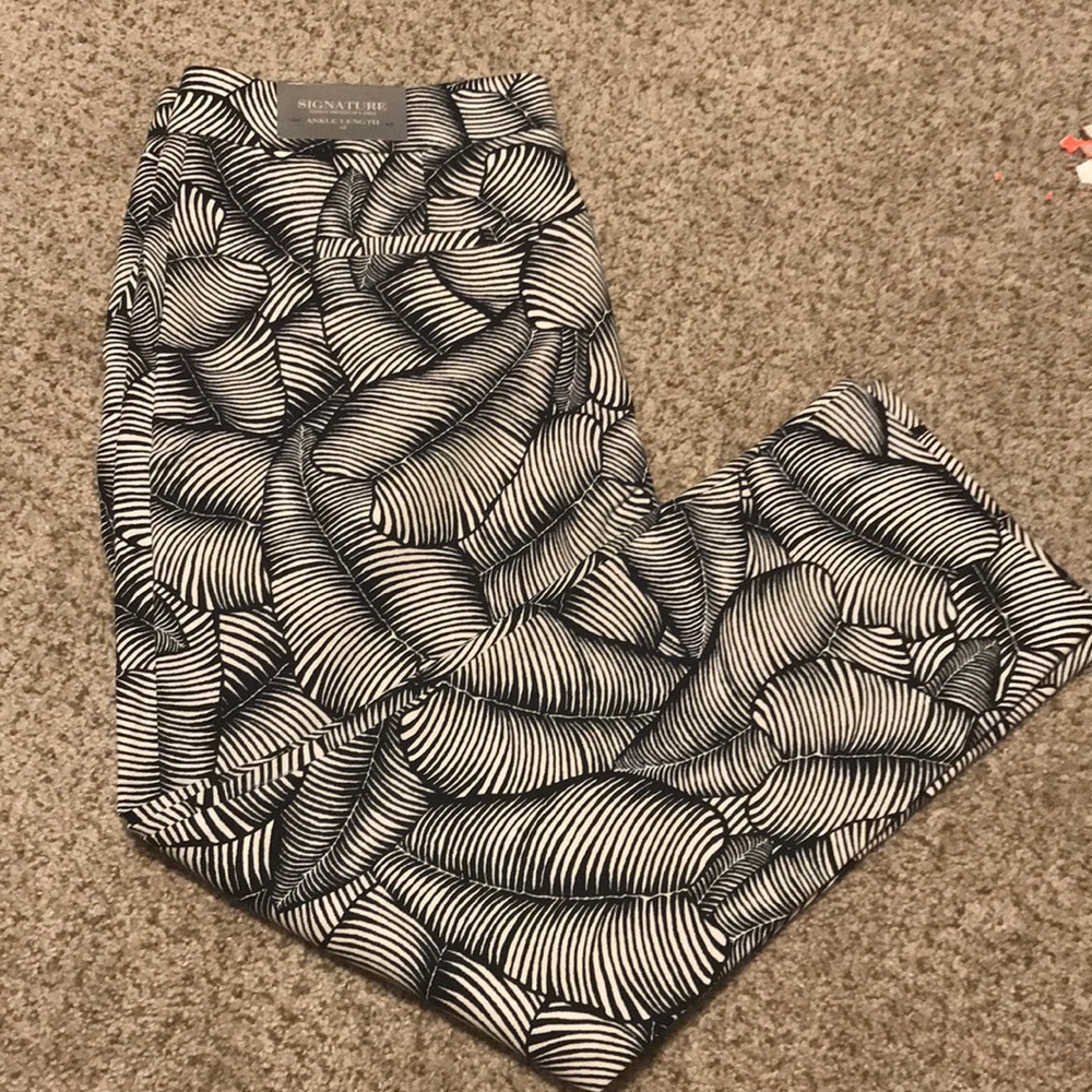 NWT Ann Taylor palm crop pants size 12